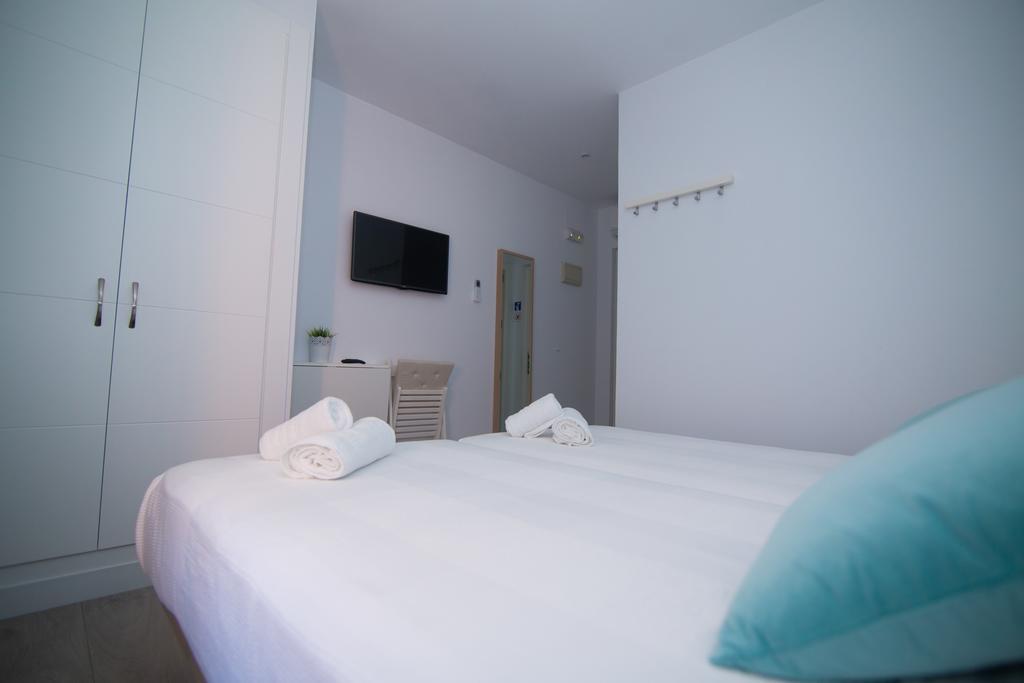 L'Boutique Tarifa Hotel Bilik gambar